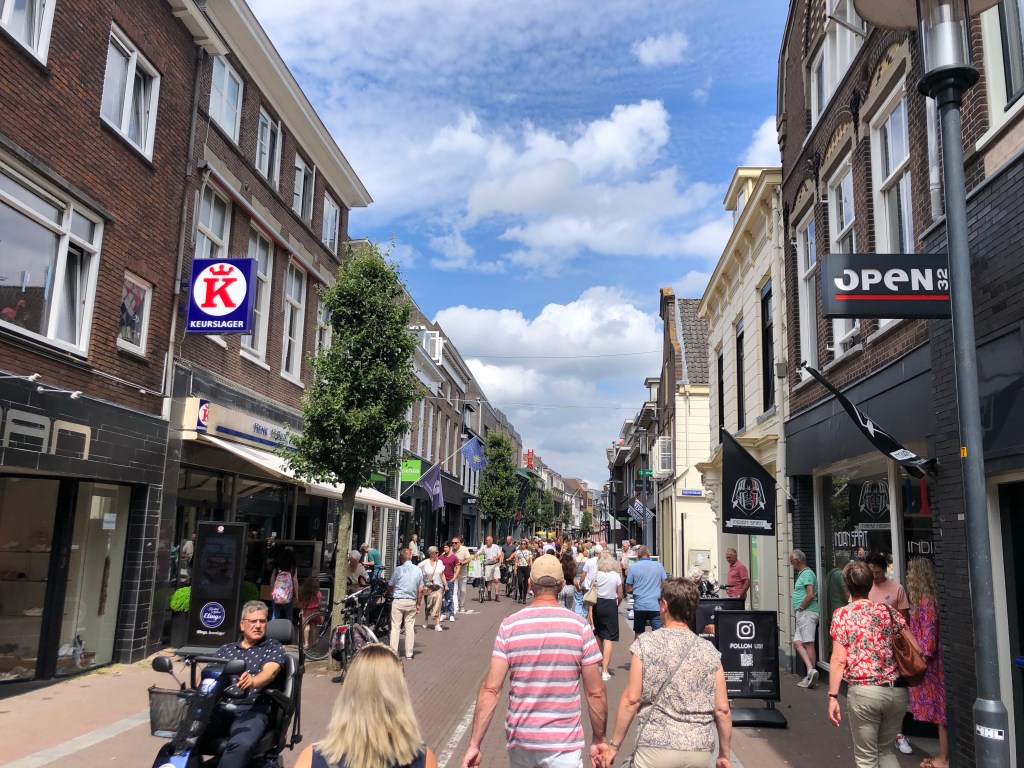 Day II: March of the grape&nbsp;ladies