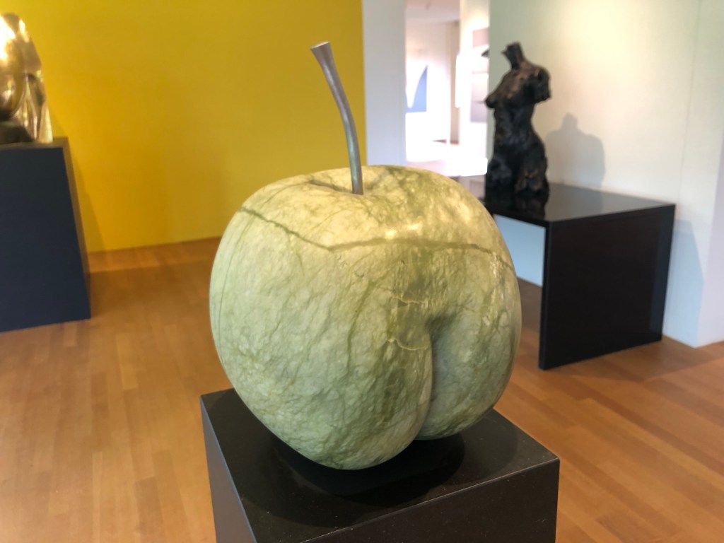 Day III: Fruit with&nbsp;butts